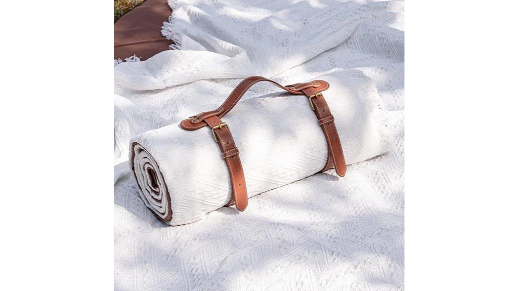 compact waterproof beach blanket