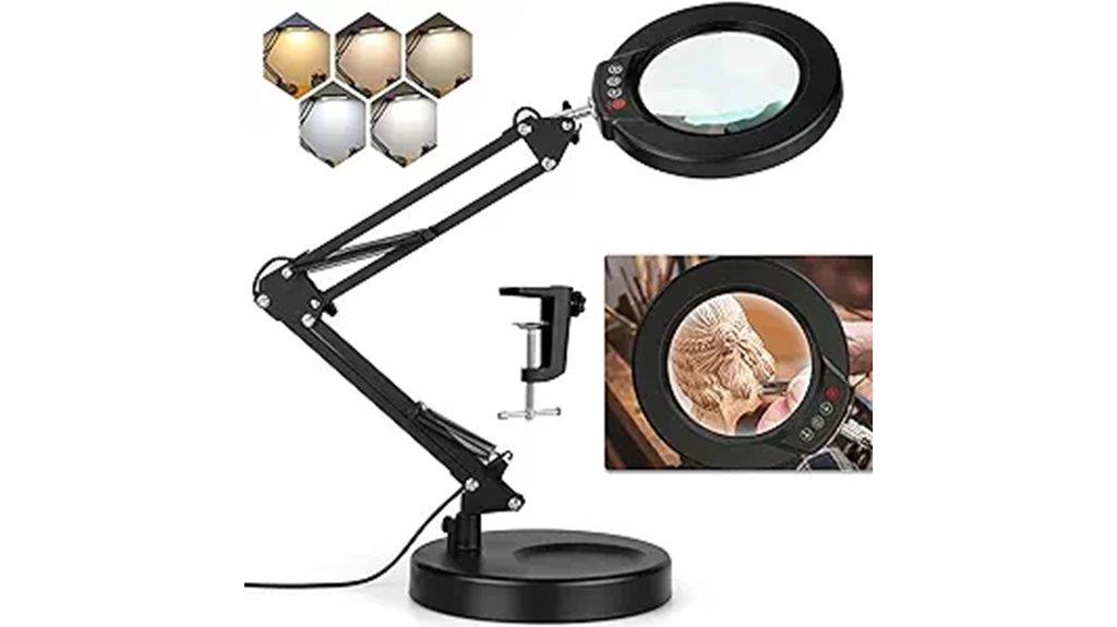 magnifying glass with light